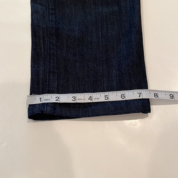 Chico’s Fabulously Slimming Capri High Rise Size 1 M/8 - Picture 8 of 16